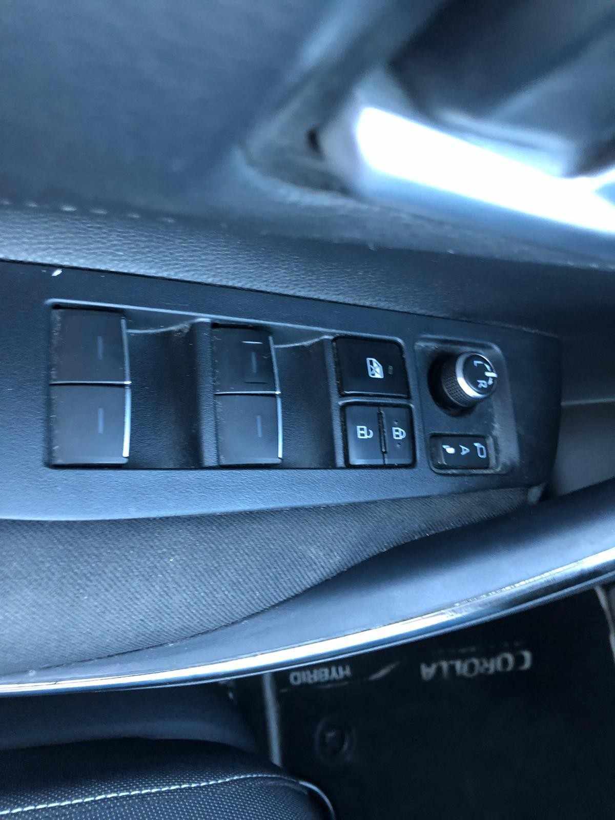 toyota-corolla-2021-hibrido-a-gasolina-1798cc