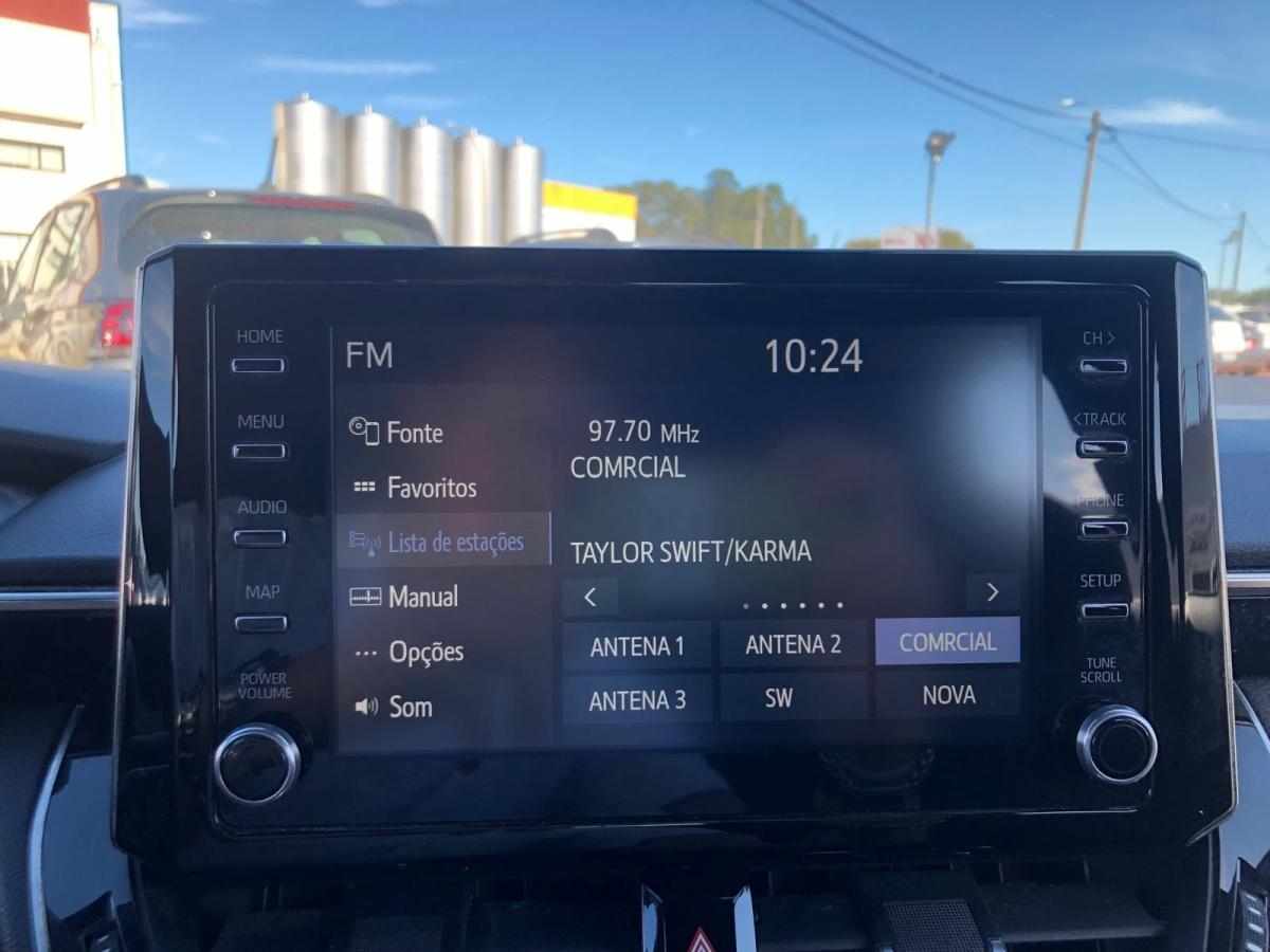 toyota-corolla-2021-hibrido-a-gasolina-1798cc