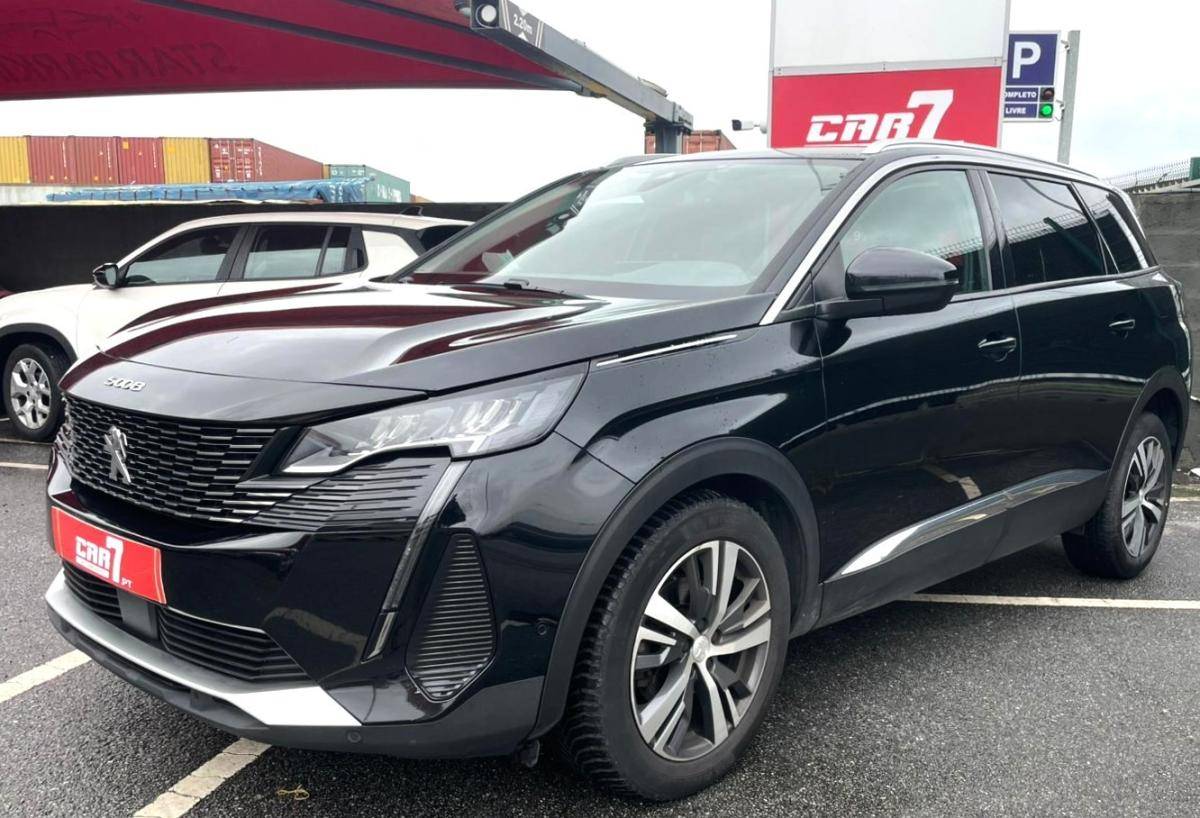 peugeot-5008-2021-diesel-1499cc