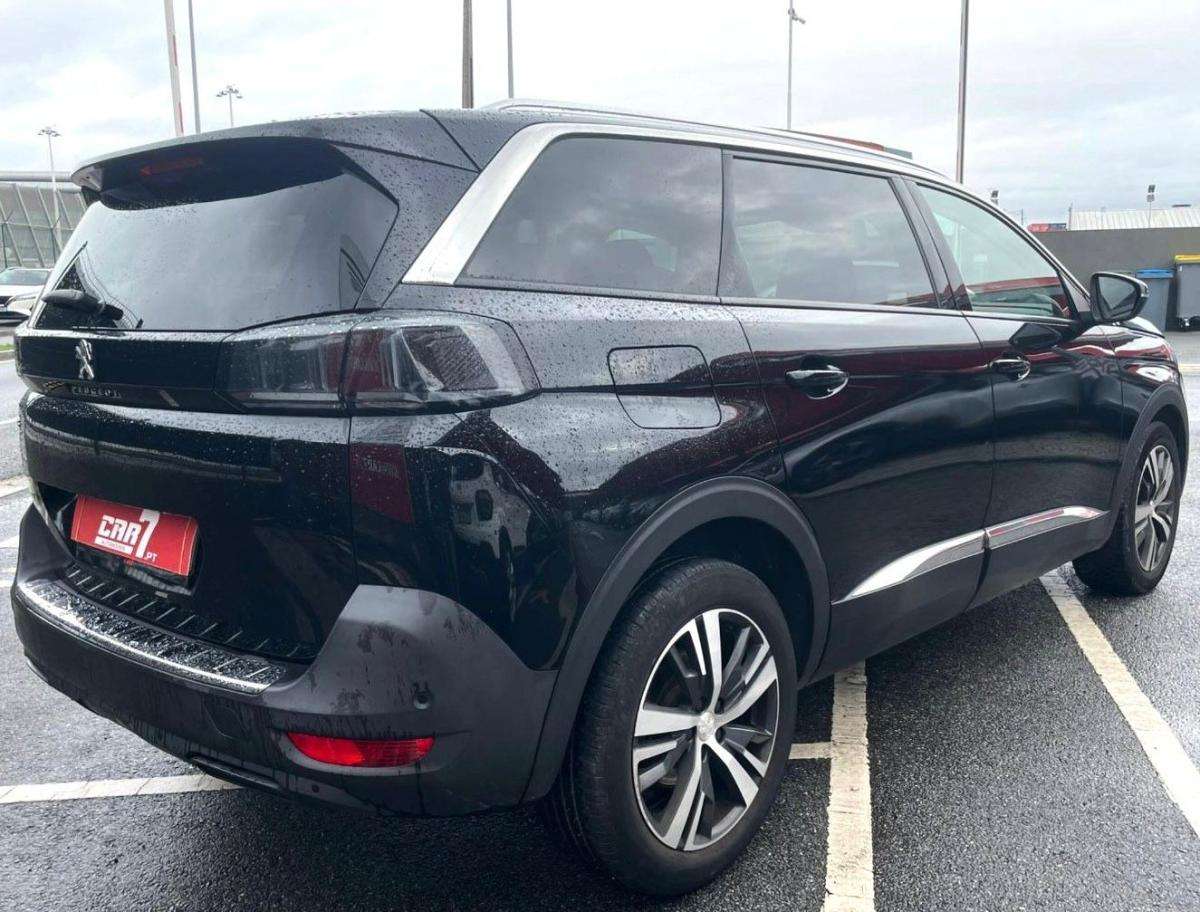 peugeot-5008-2021-diesel-1499cc