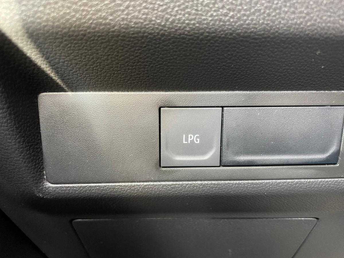 renault-captur-2024-gpl-999cc