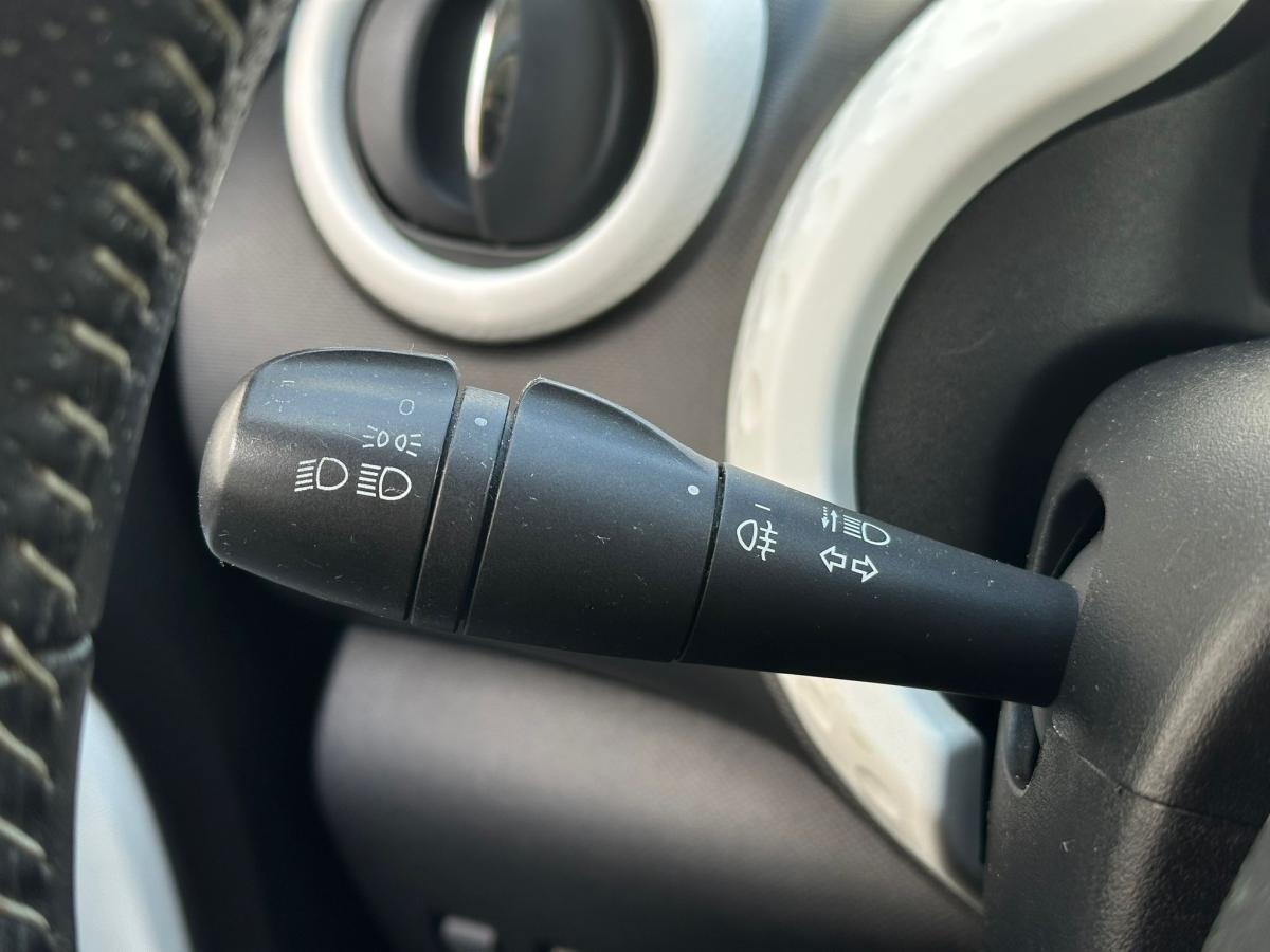 renault-twingo-2015-gasolina-999cc
