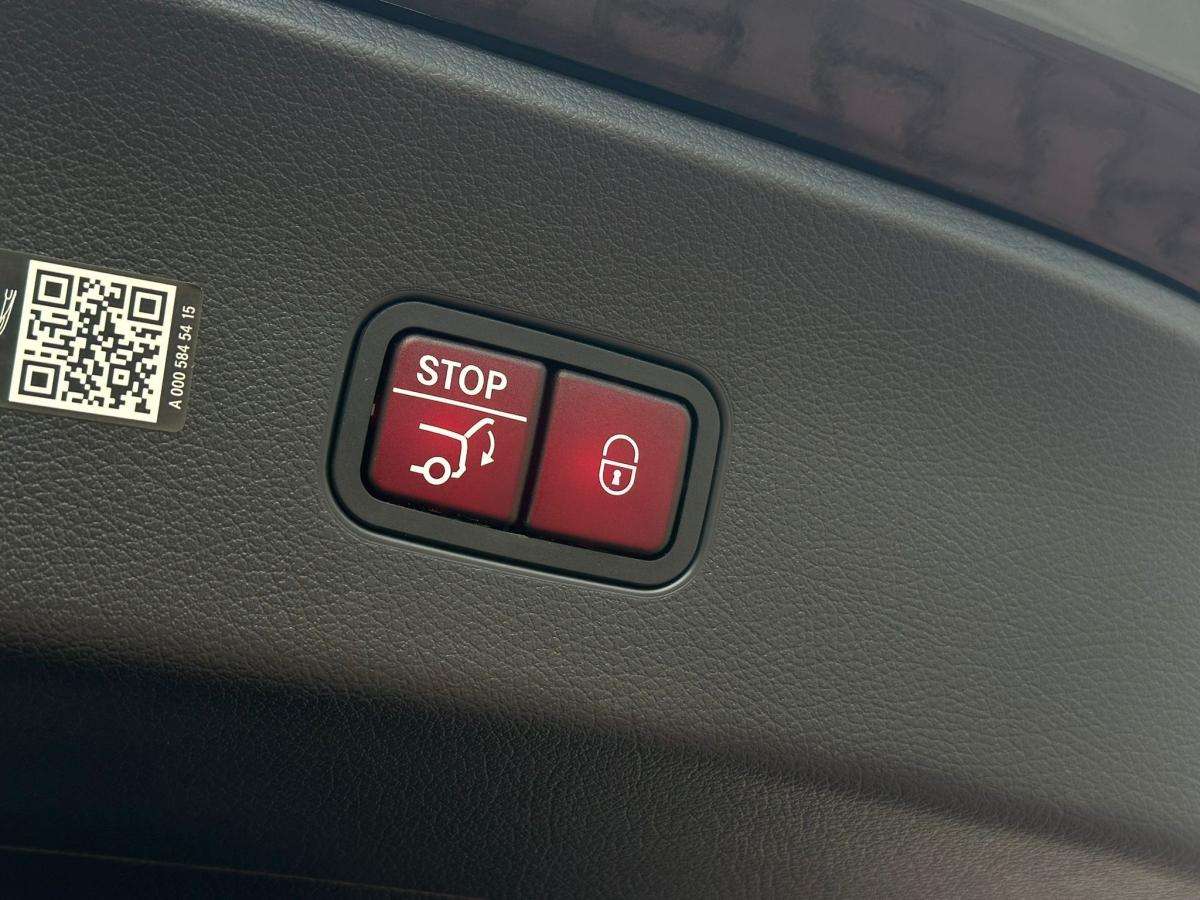 mercedes-benz-glc-2023-hibrido-a-diesel-1993cc