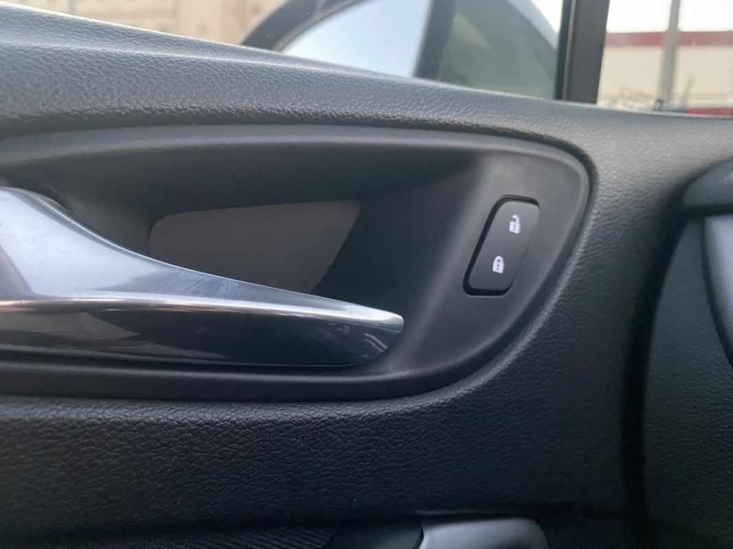 opel-astra-sport-tourer-2019-diesel-1598cc