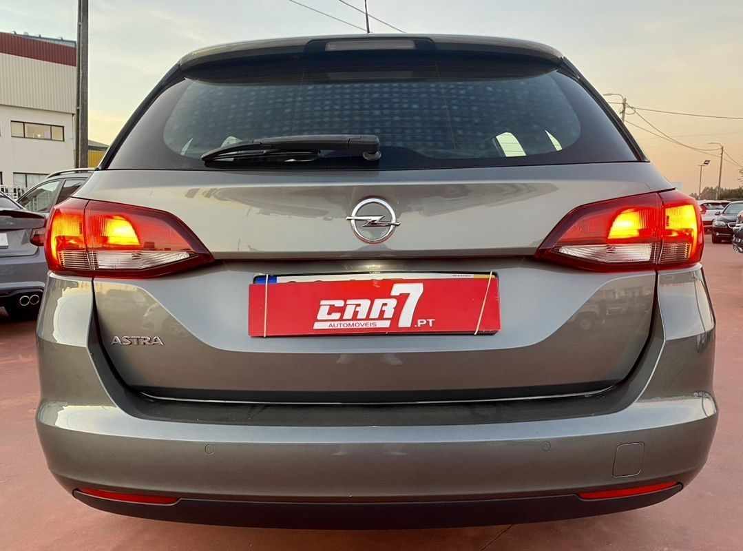 opel-astra-sport-tourer-2019-diesel-1598cc