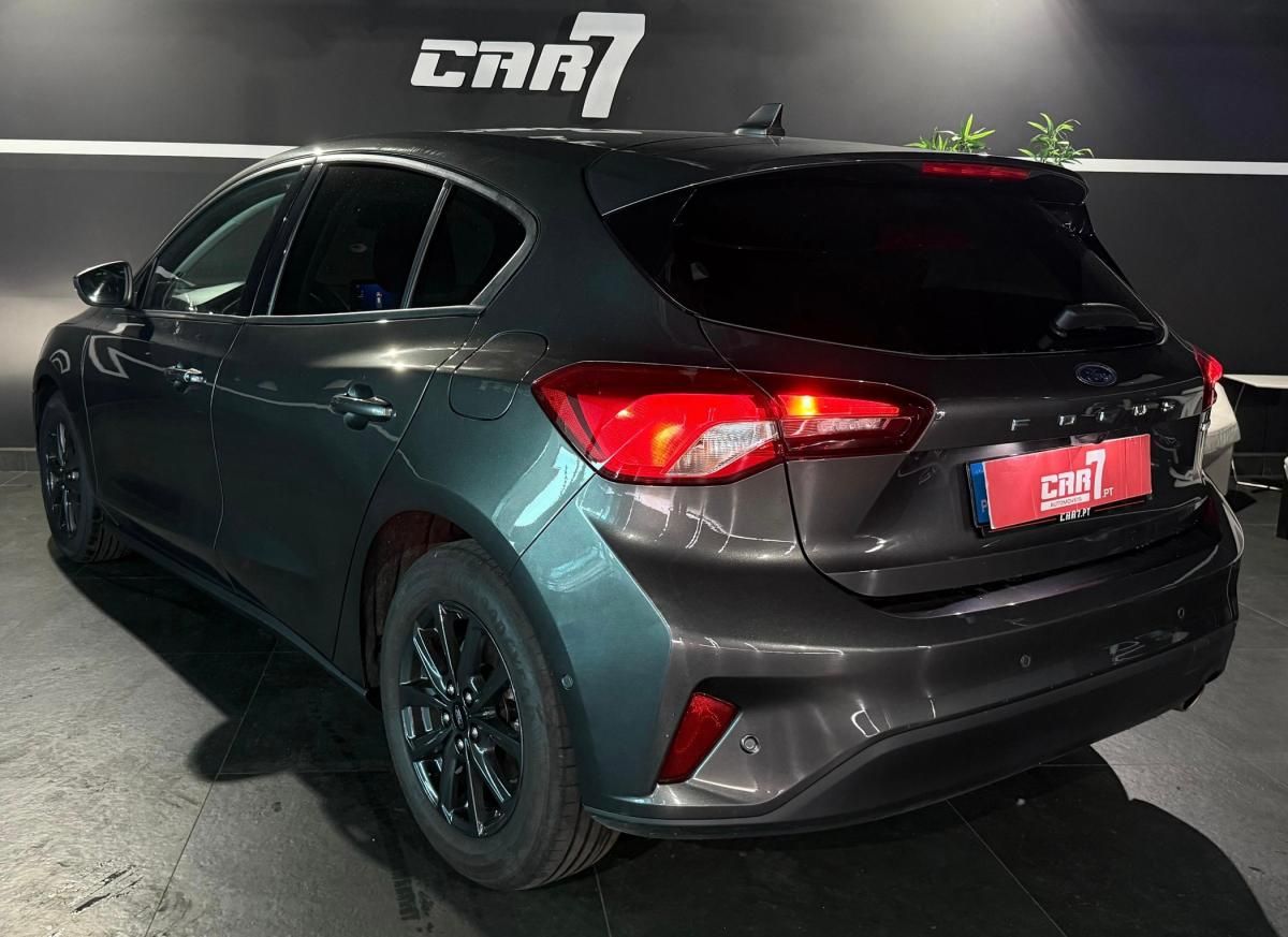 ford-focus-2022-gasolina-998cc