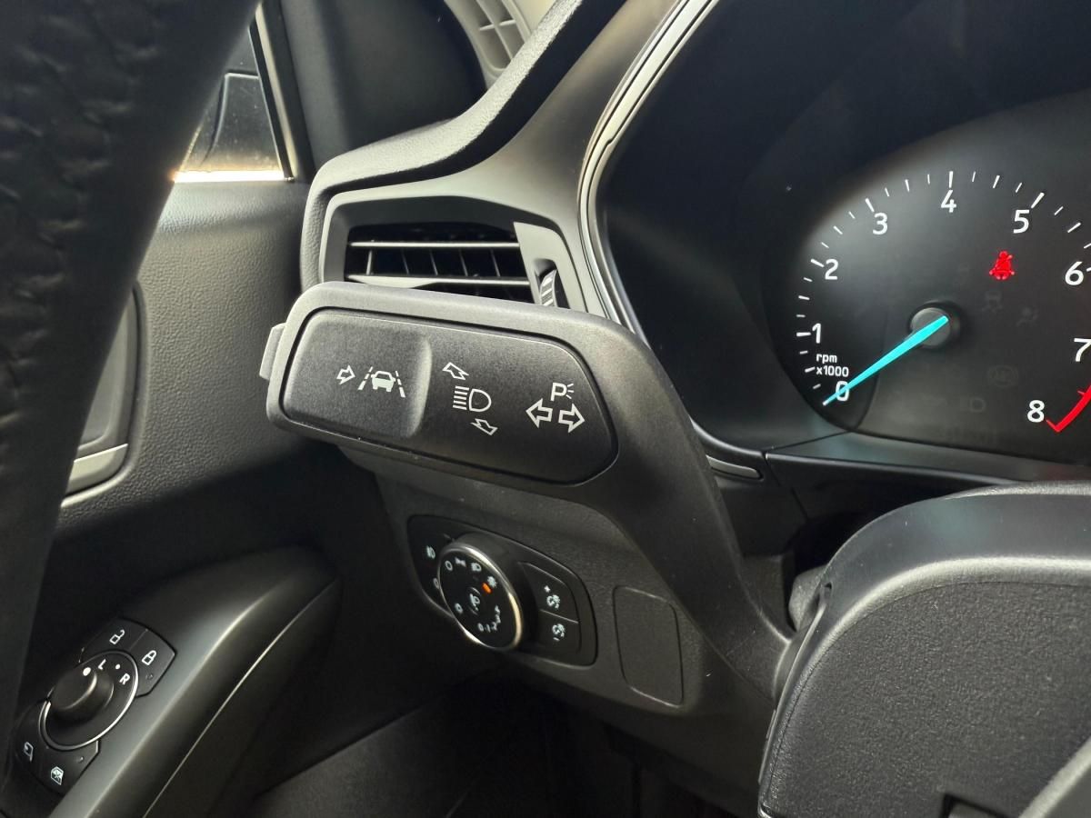 ford-focus-2022-gasolina-998cc