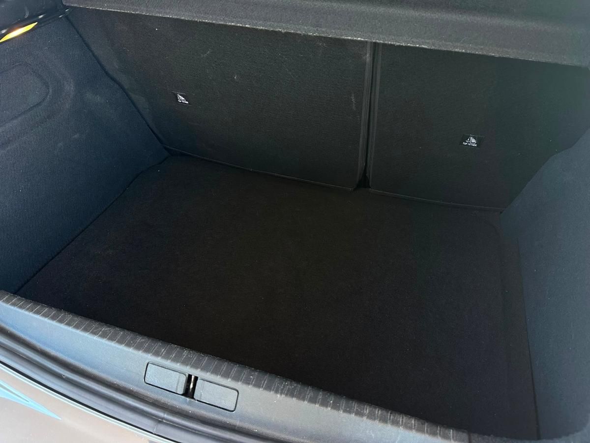 peugeot-208-2024-eletrico-0cc