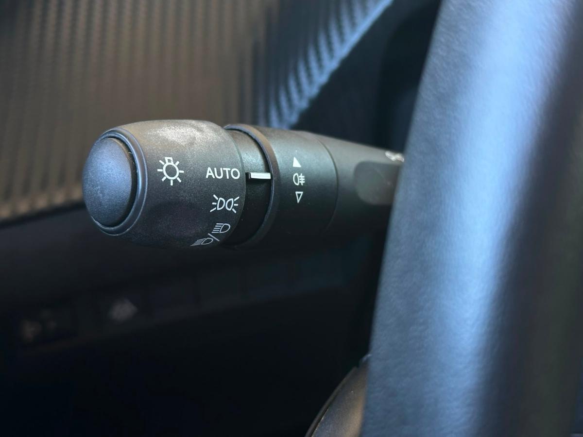 peugeot-208-2024-eletrico-0cc