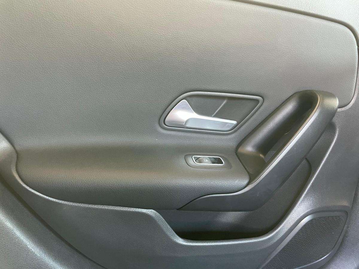 mercedes-benz-classe-a-2024-gasolina-1332cc