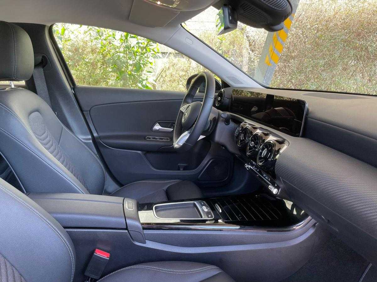 mercedes-benz-classe-a-2024-gasolina-1332cc