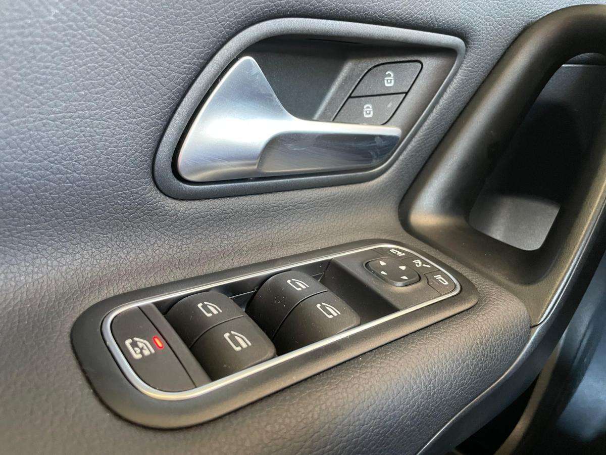 mercedes-benz-classe-a-2024-gasolina-1332cc