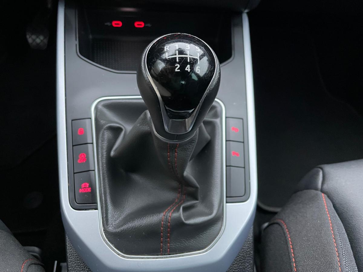 seat-arona-2023-gasolina-999cc