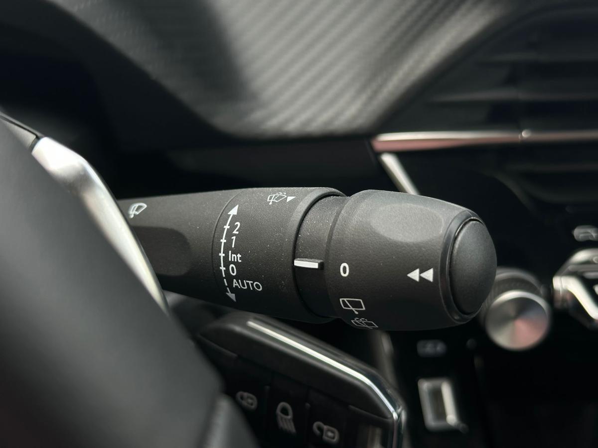 peugeot-208-2025-gasolina-1199cc
