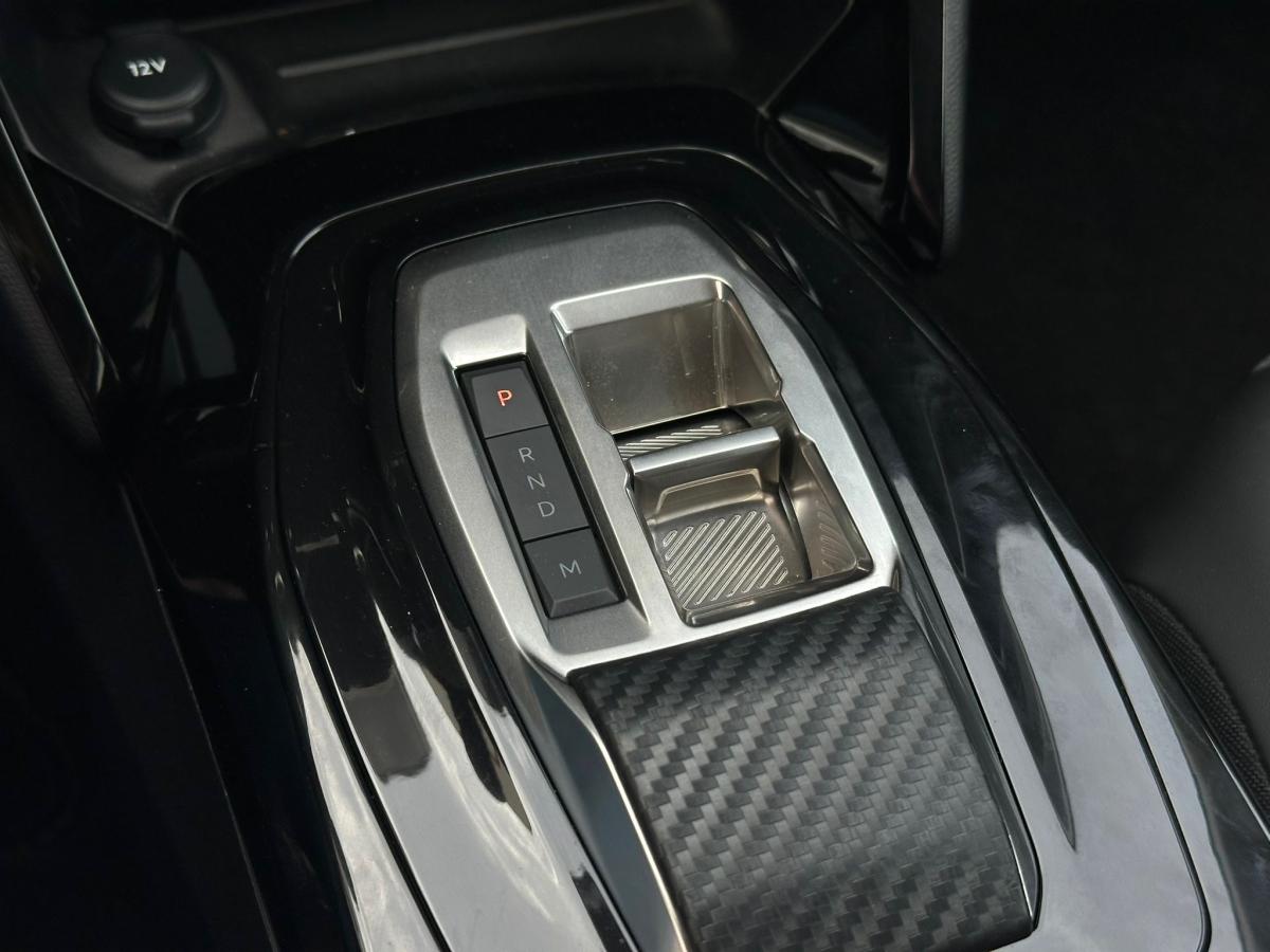 peugeot-208-2025-gasolina-1199cc