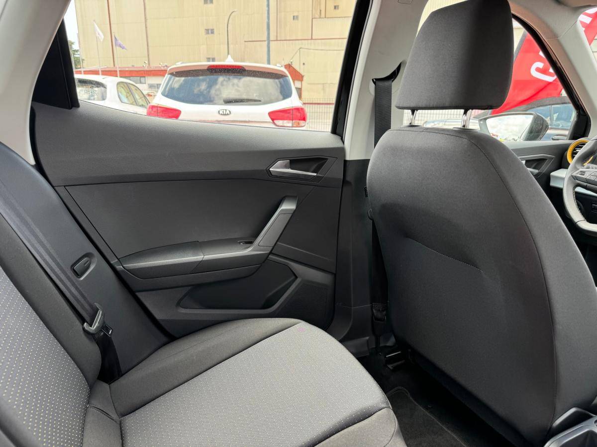 seat-arona-2023-gasolina-999cc