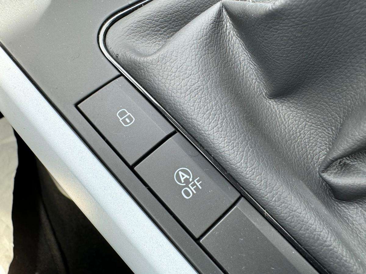 seat-arona-2023-gasolina-999cc