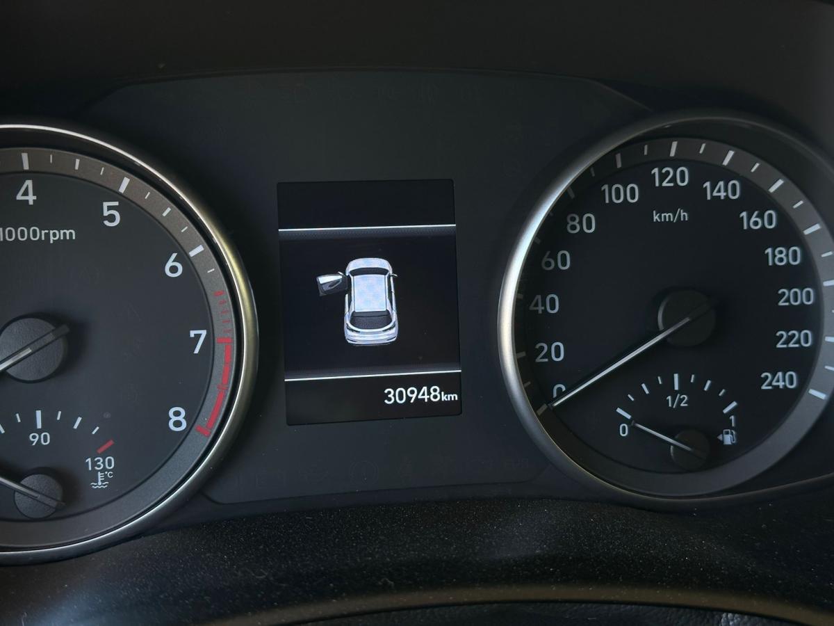 hyundai-i30-sw-2021-gasolina-998cc