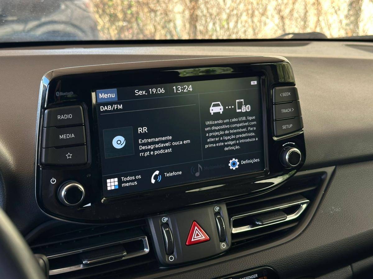 hyundai-i30-sw-2021-gasolina-998cc