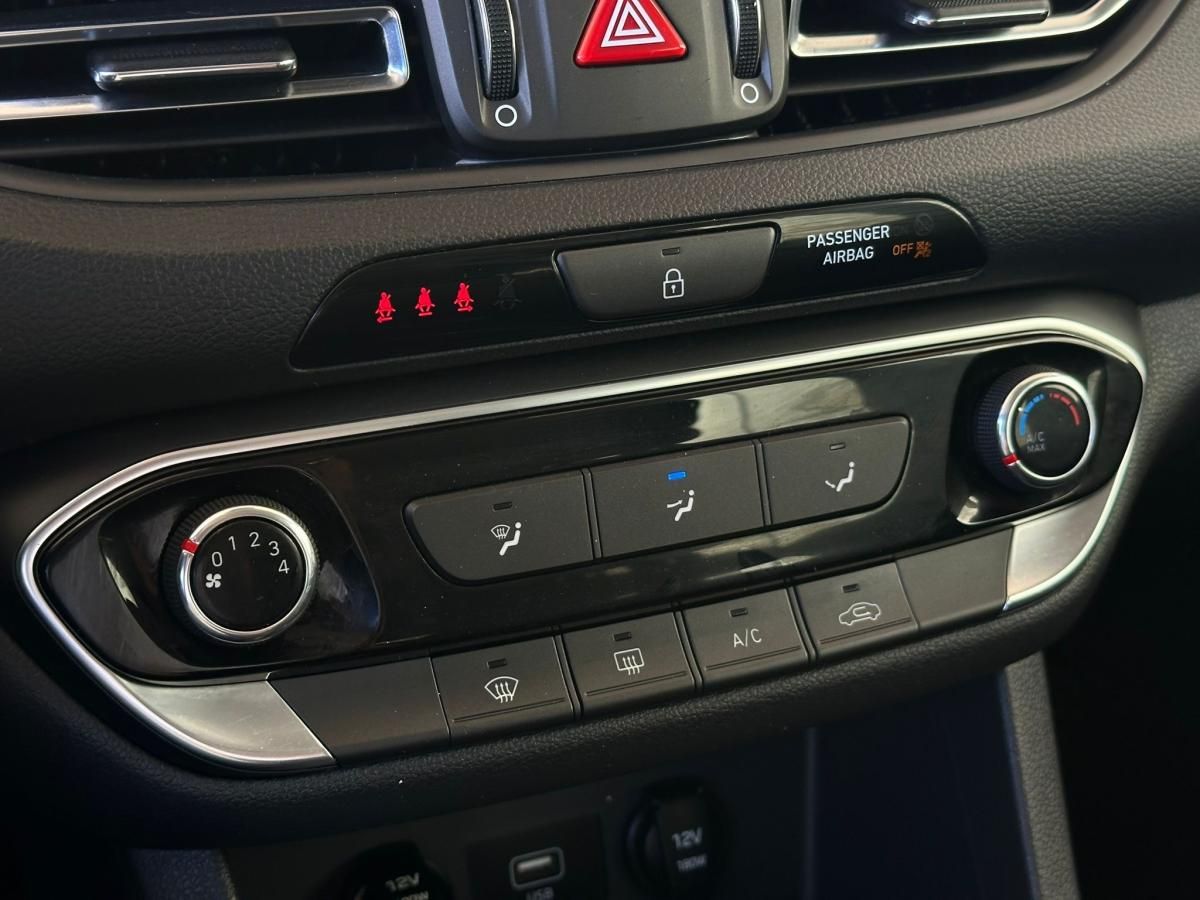 hyundai-i30-sw-2021-gasolina-998cc