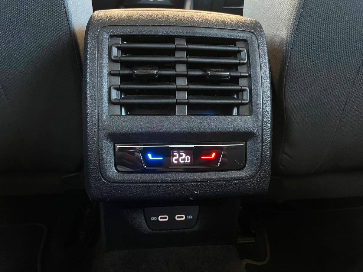 volkswagen-golf-variant-2023-gasolina-1498cc
