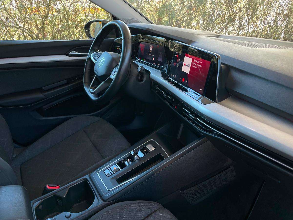 volkswagen-golf-variant-2023-gasolina-1498cc