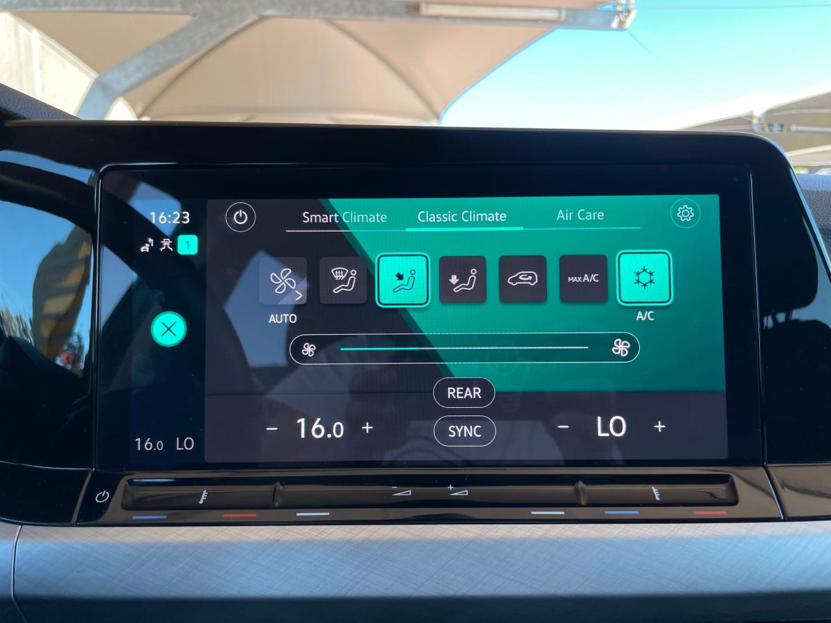 volkswagen-golf-variant-2023-gasolina-1498cc