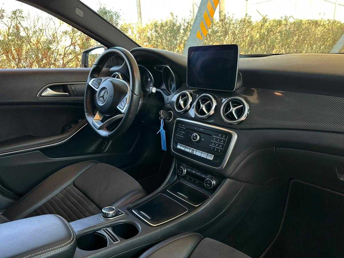 mercedes-benz-gla-2017-diesel-2143cc