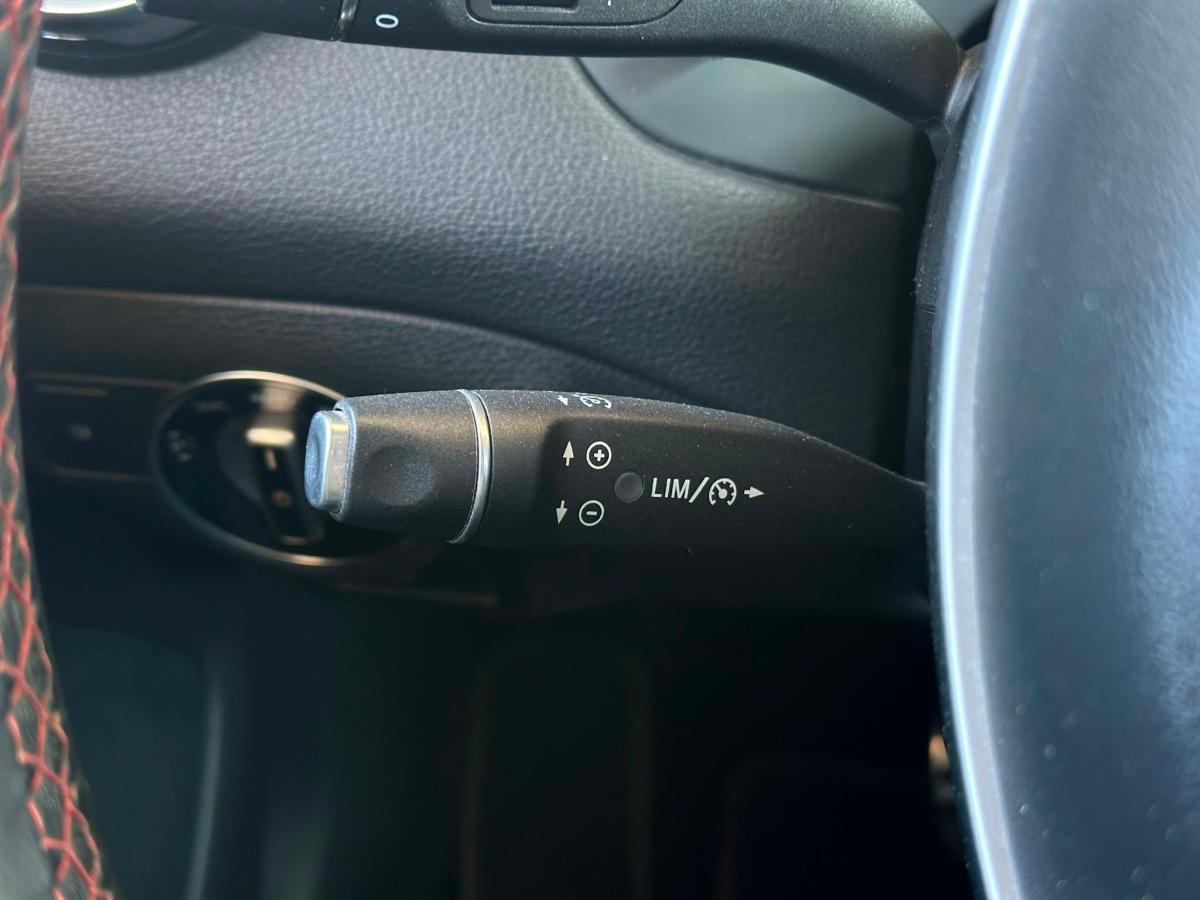 mercedes-benz-gla-2017-diesel-2143cc