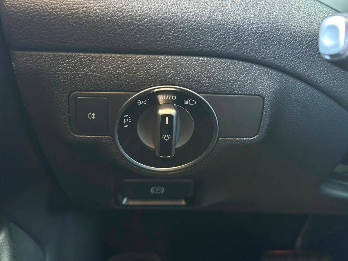 mercedes-benz-gla-2017-diesel-2143cc