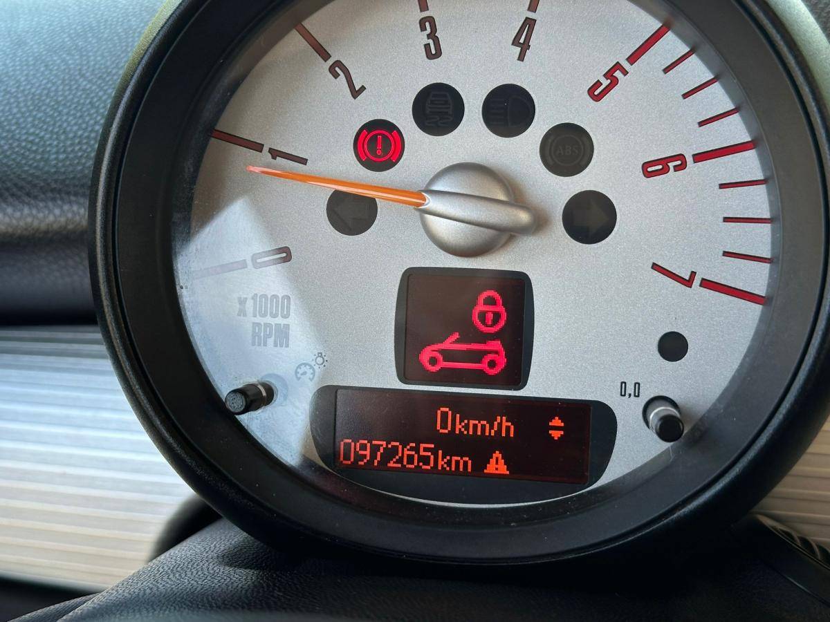 mini-cabrio-2014-diesel-1598cc