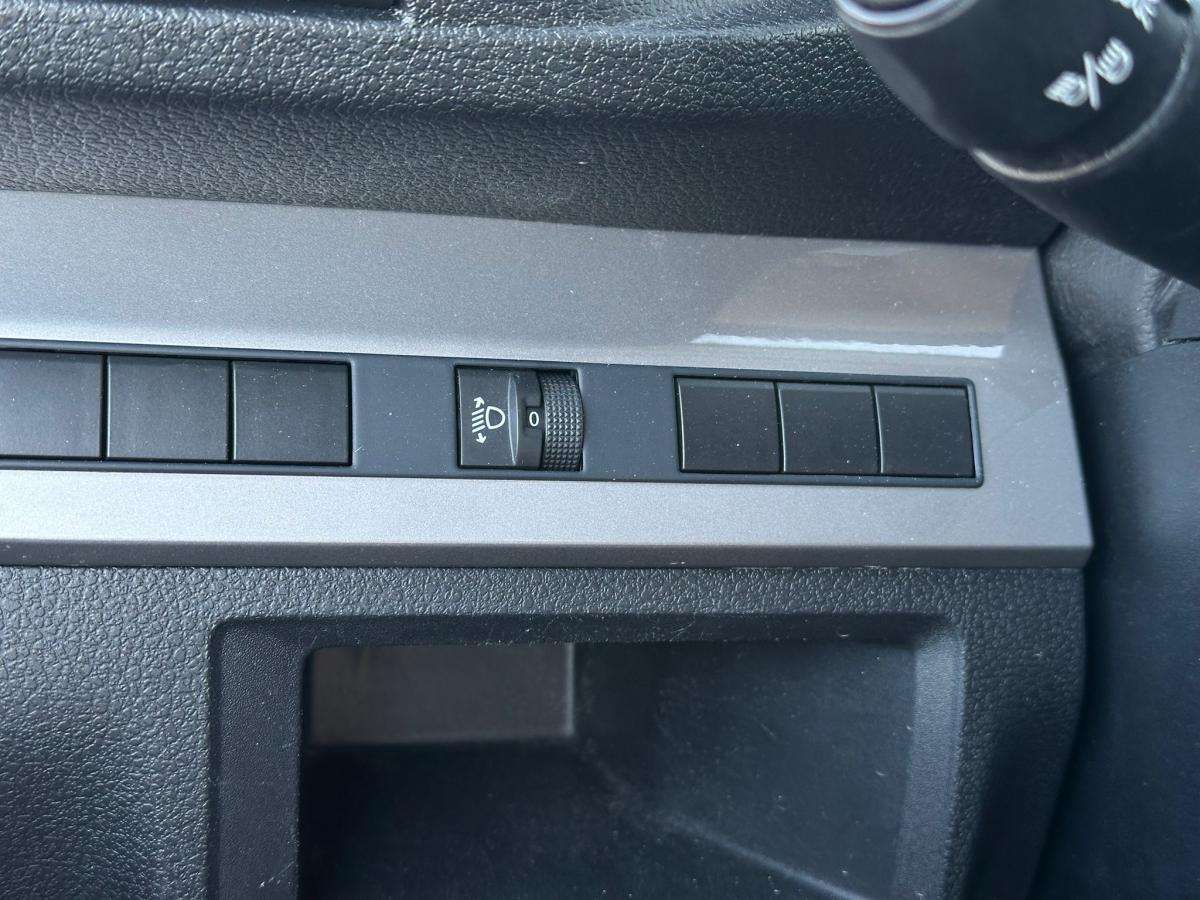 citroen-jumpy-2024-diesel-1997cc