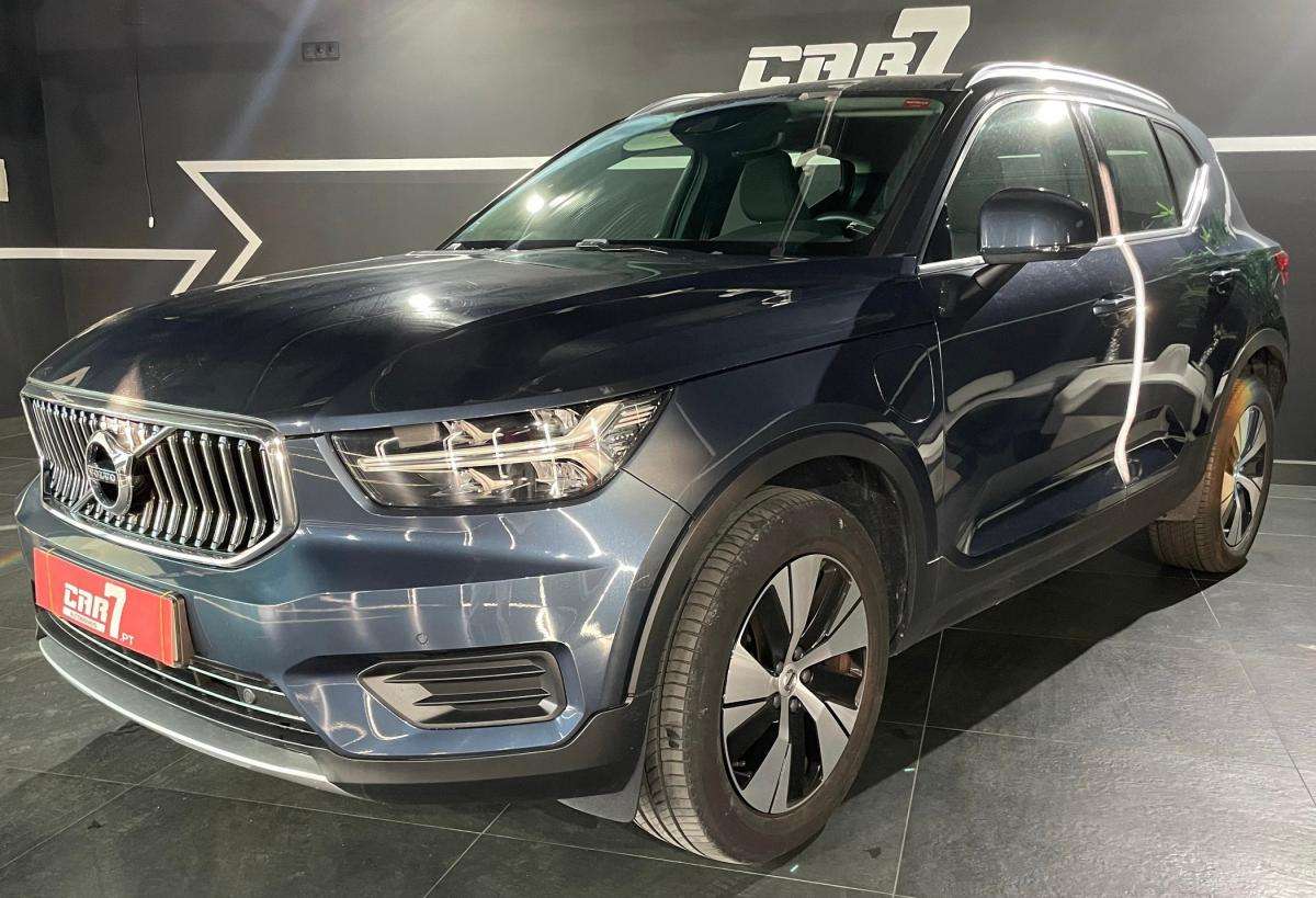 volvo-xc40-2021-hibrido-a-gasolina-1477cc