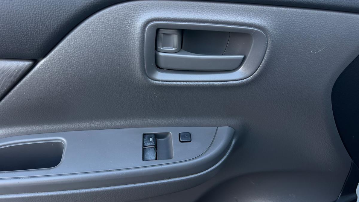 mitsubishi-l200-2018-diesel-2442cc