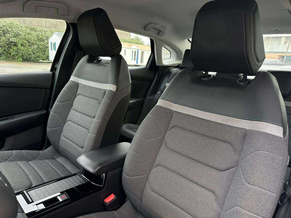 citroen-c4-2023-gasolina-1199cc