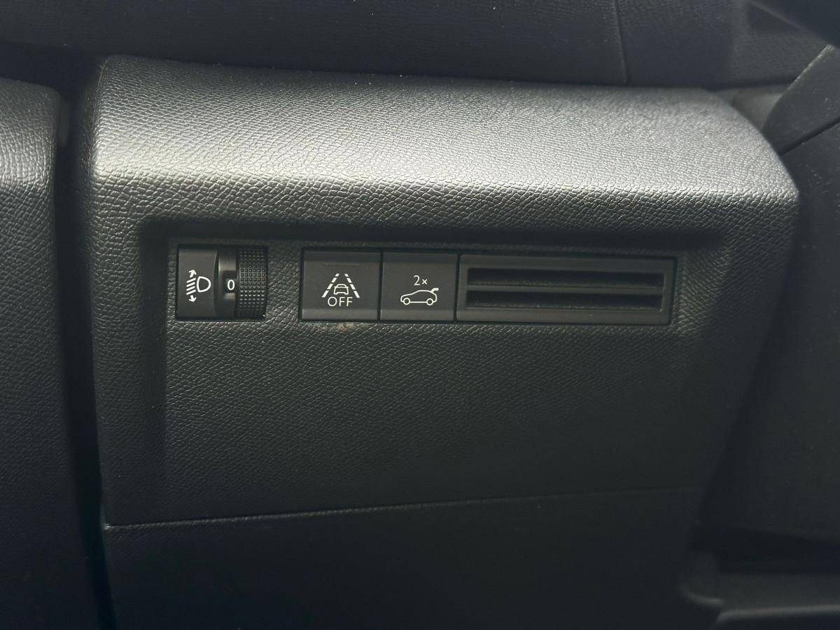citroen-c4-2023-gasolina-1199cc