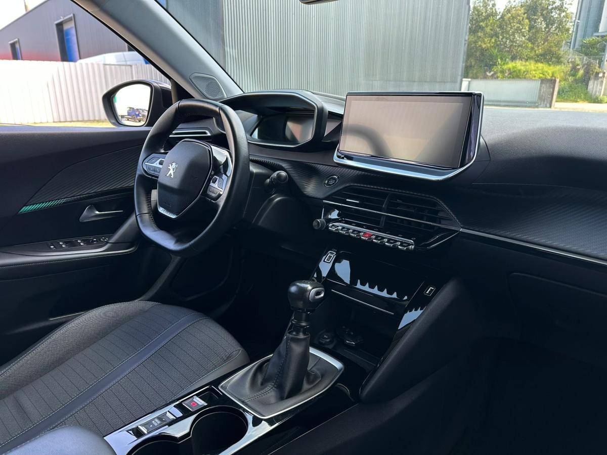 peugeot-2008-2021-gasolina-1199cc