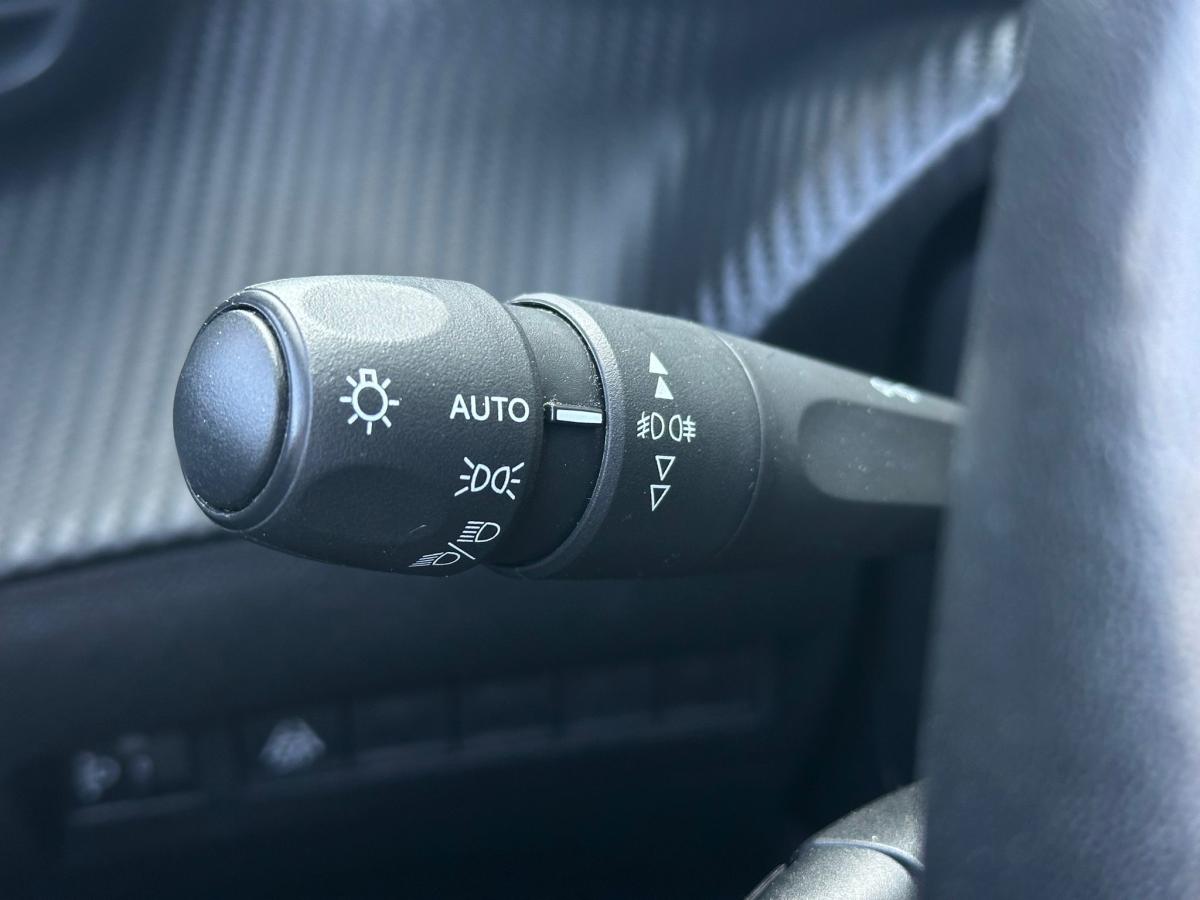 peugeot-2008-2021-gasolina-1199cc