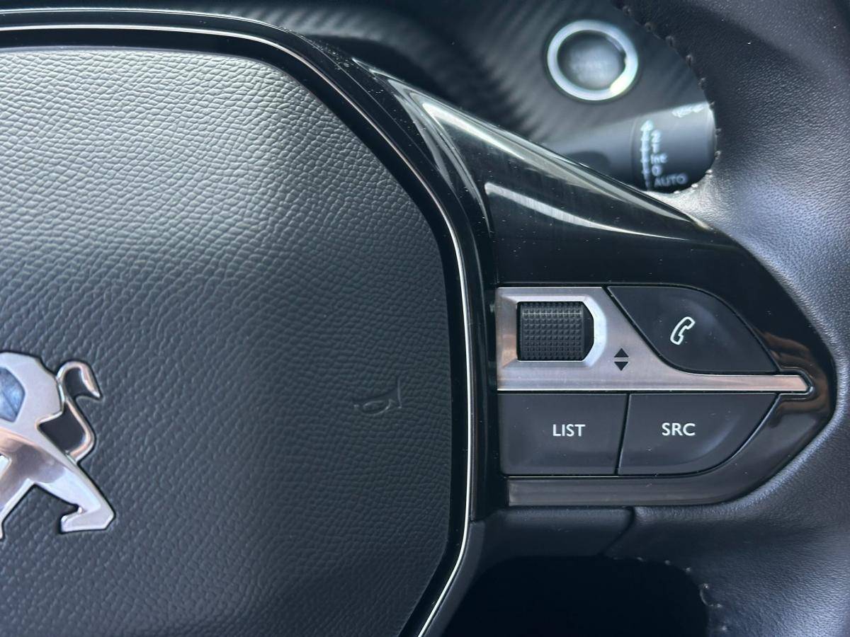 peugeot-2008-2021-gasolina-1199cc