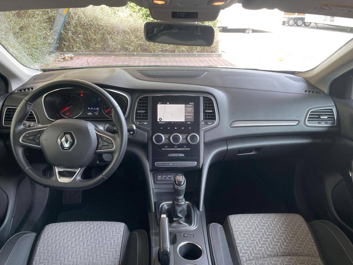 renault-megane-sport-tourer-2021-gasolina-1332cc