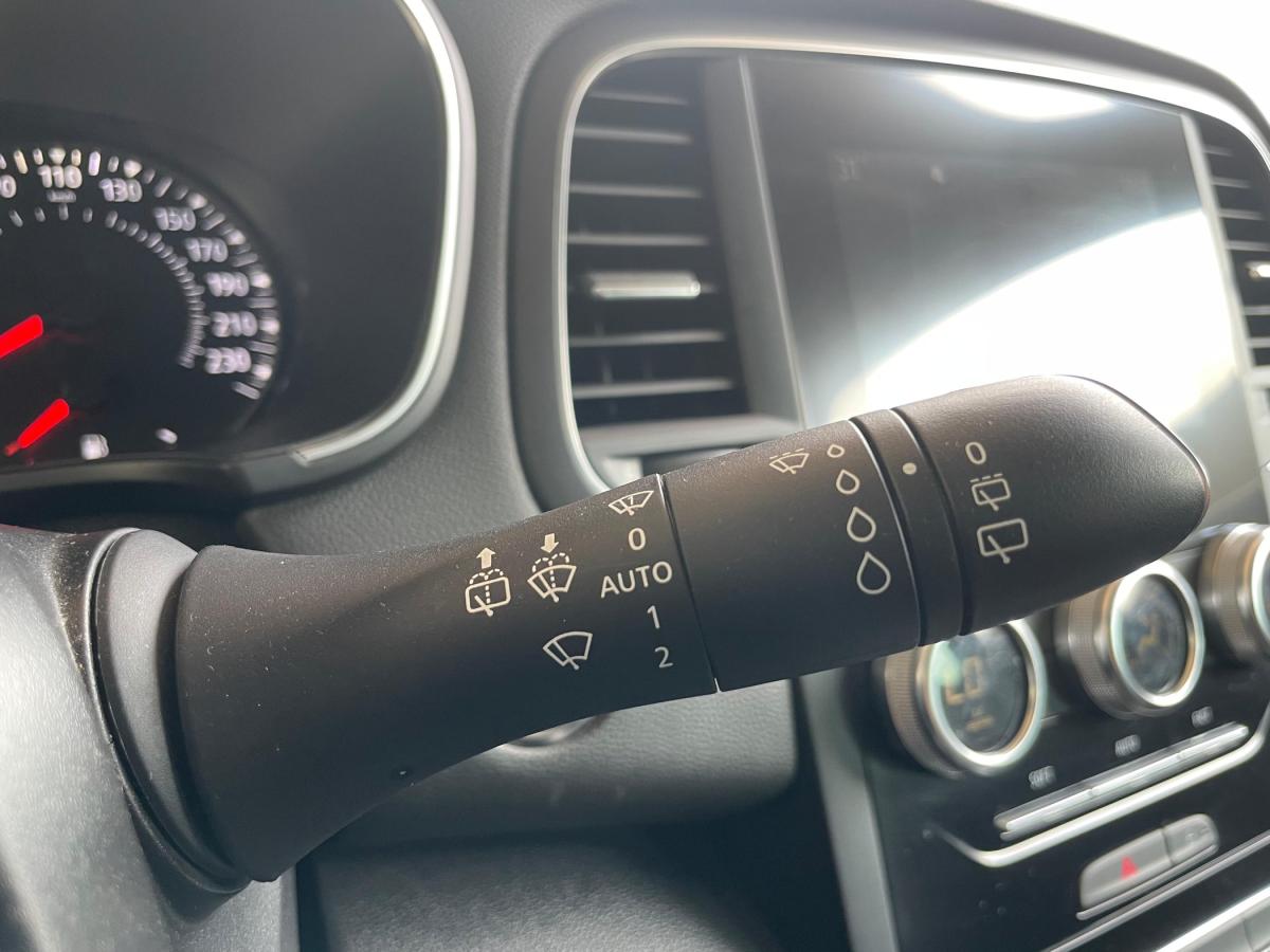 renault-megane-sport-tourer-2021-gasolina-1332cc