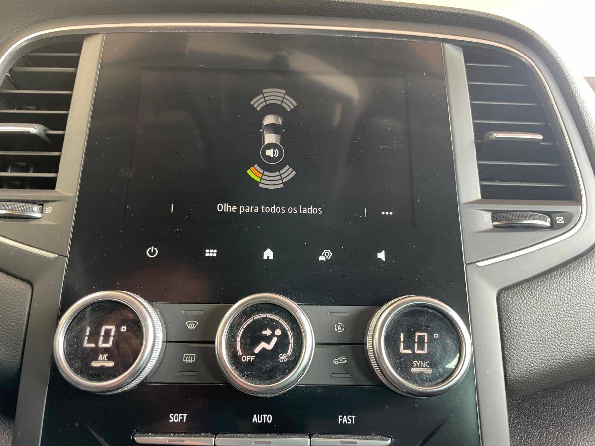 renault-megane-sport-tourer-2021-gasolina-1332cc
