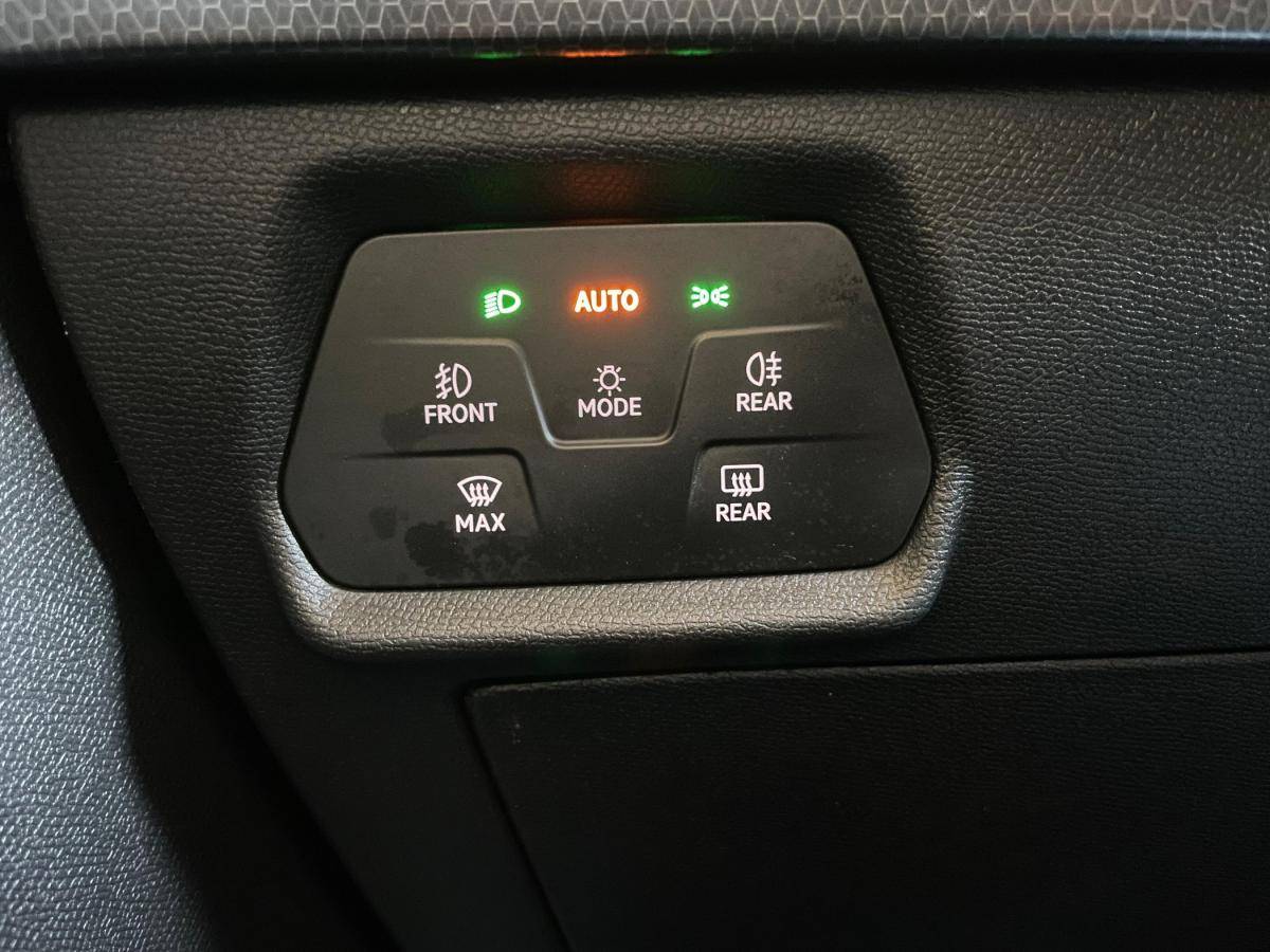 seat-leon-2021-gasolina-999cc