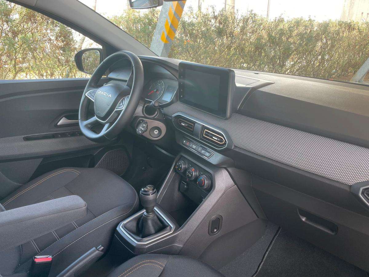 dacia-sandero-2025-gpl-999cc