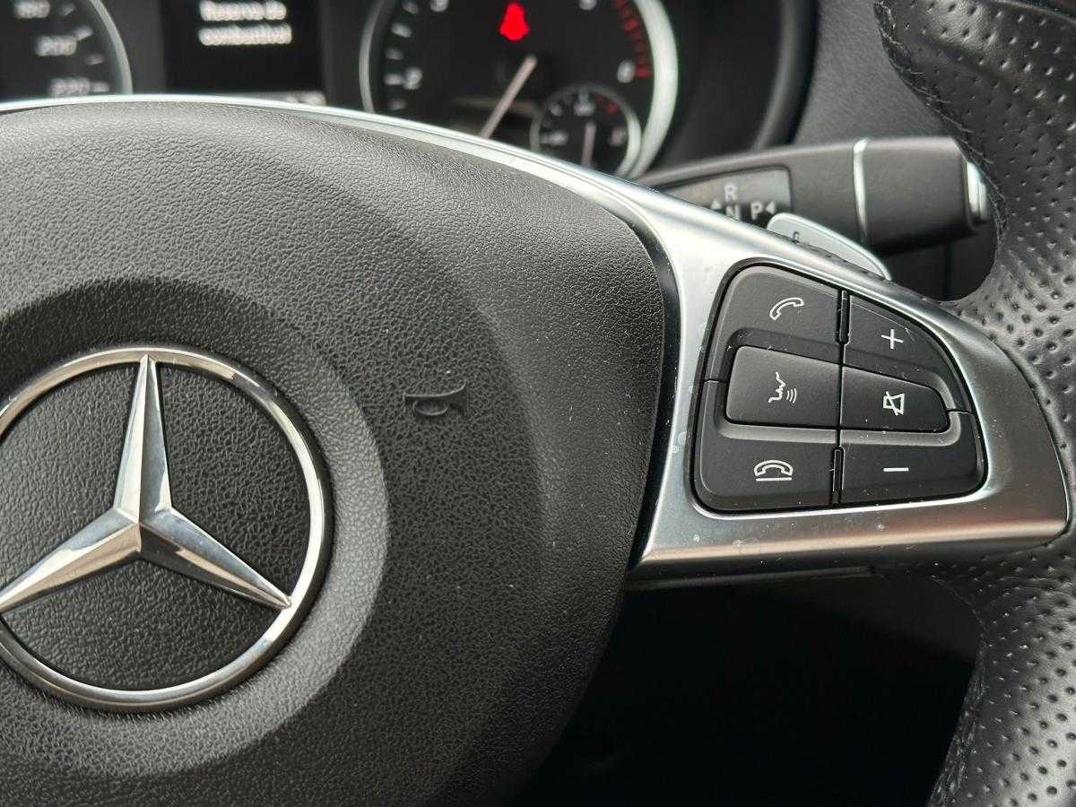 mercedes-benz-vito-2024-diesel-1950cc