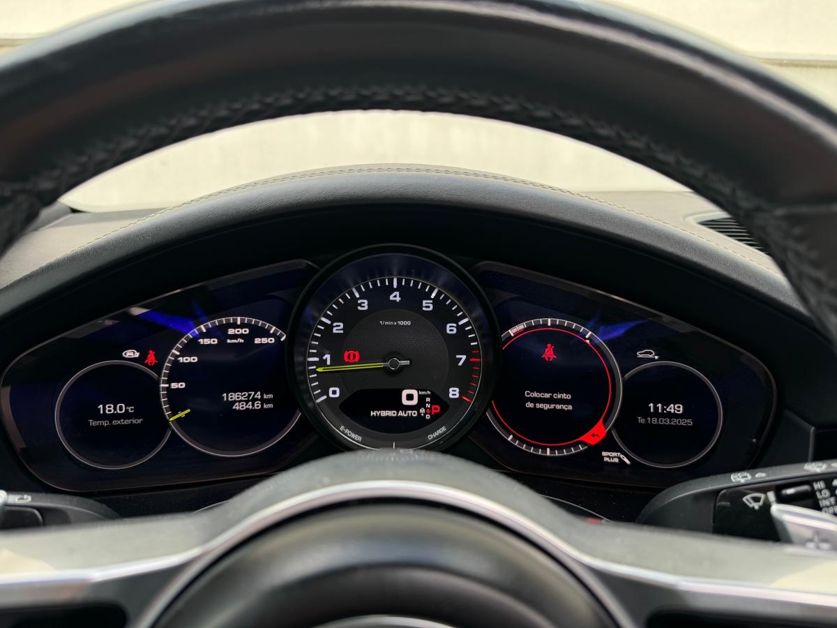 porsche-cayenne-2018-hibrido-a-gasolina-2995cc