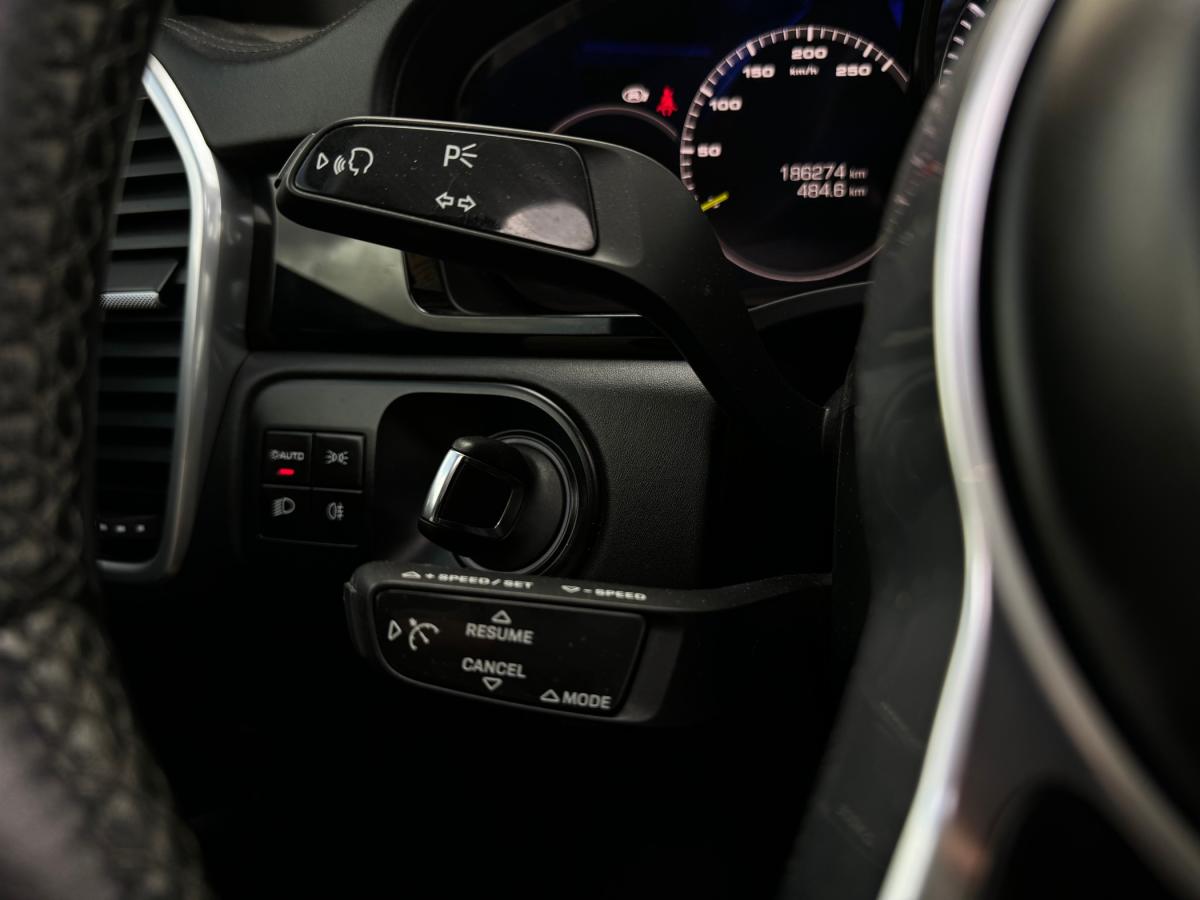 porsche-cayenne-2018-hibrido-a-gasolina-2995cc