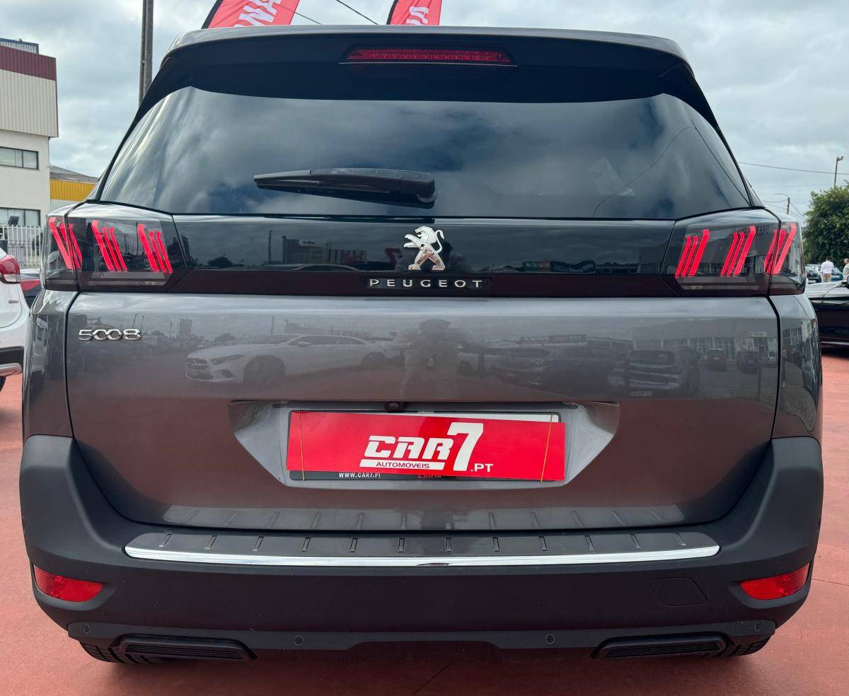 peugeot-5008-2021-diesel-1499cc