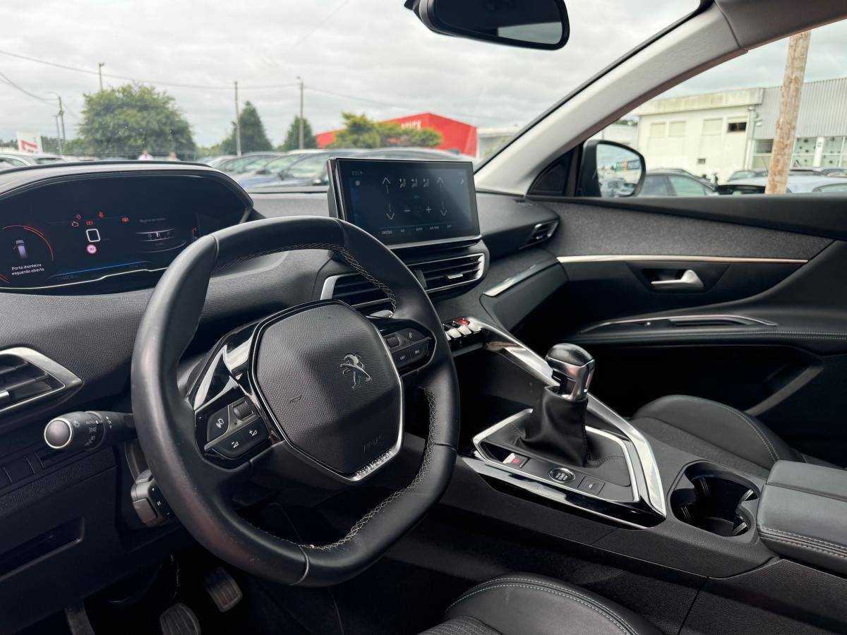 peugeot-5008-2021-diesel-1499cc