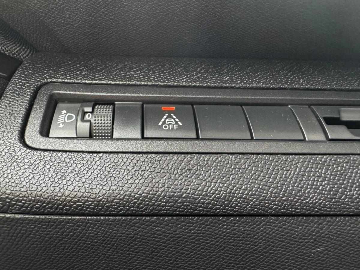 peugeot-5008-2021-diesel-1499cc